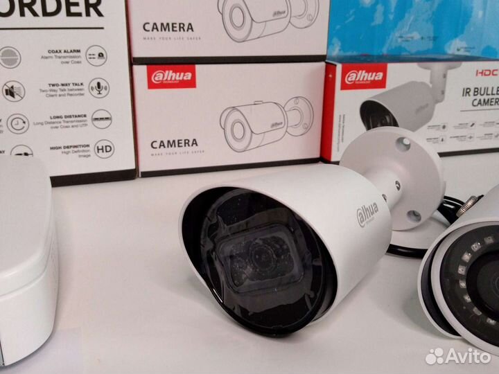 Комплект видеонаблюдения 4Мп Dahua 3 камеры