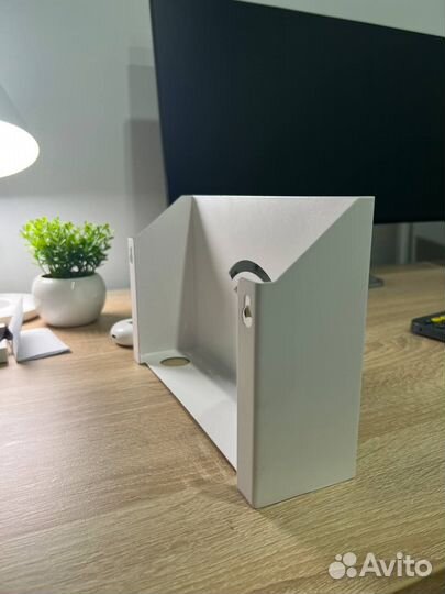 Полка для роутера wi-fi белая (металл)