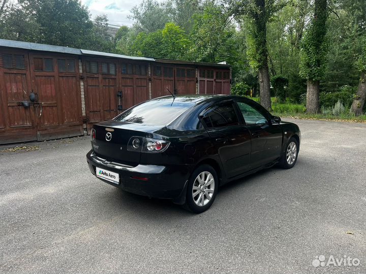 Mazda 3 1.6 МТ, 2006, 245 000 км