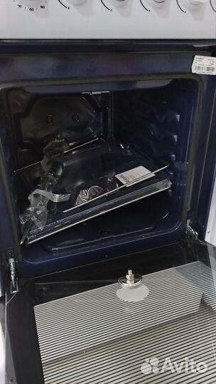 Газовая плита Maunfeld газ-контроль, чугунные реше