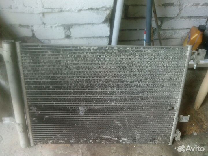 Радиатор кондиционера Опель астра j, zafira C