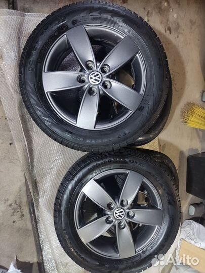 Литье диски r15 5x100 polo с резиной