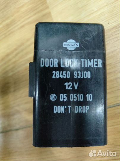 Блок управления центральным замком Nissan Primera