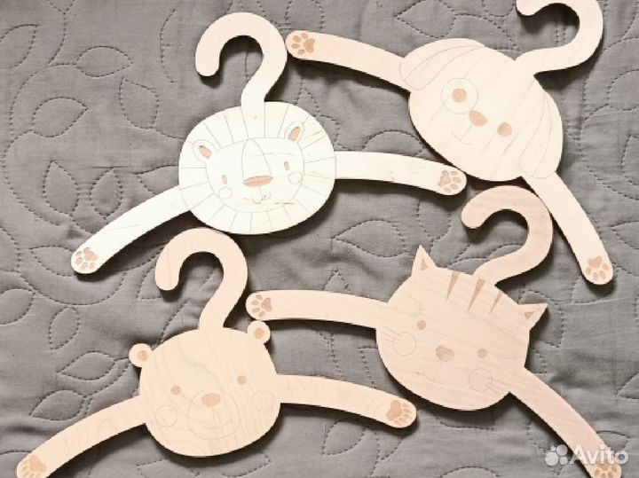 Вешалки плечики детские