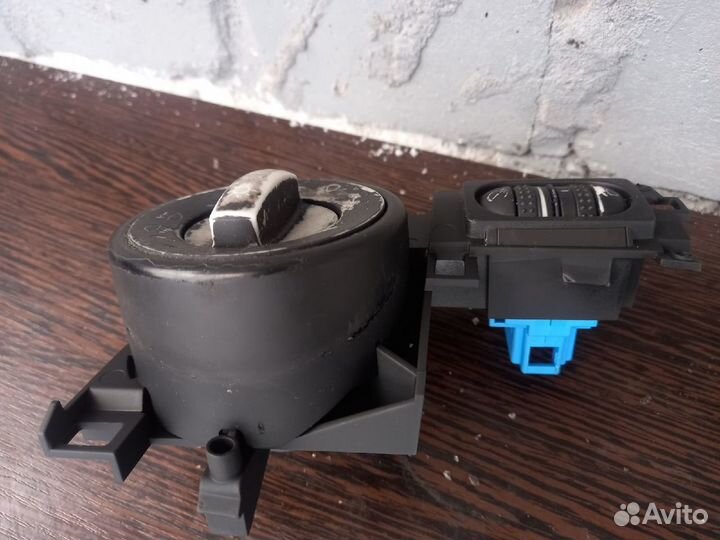 Блок управления светом Volkswagen Touareg