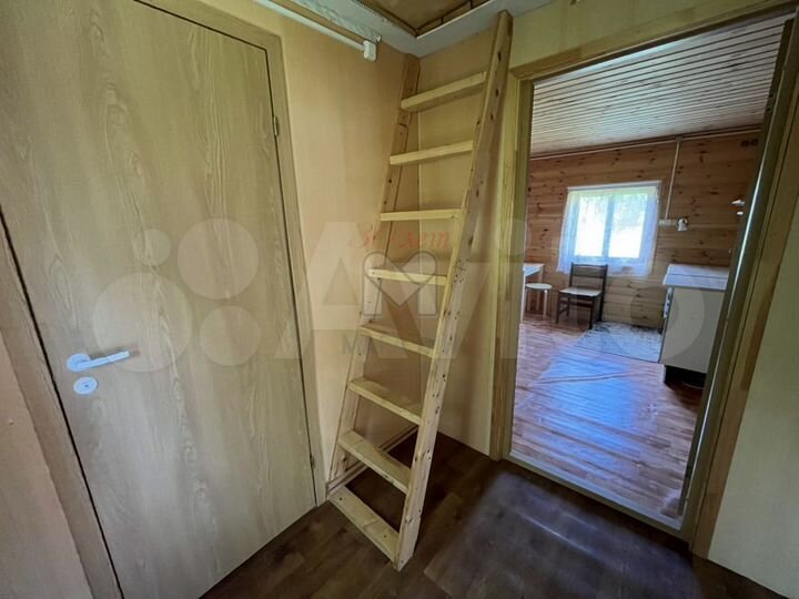 Дом 35,7 м² на участке 4,4 сот.