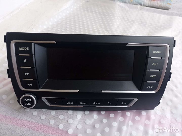 Магнитола на zotye t600