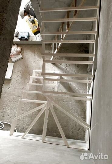 Изготовим лестницу под ключ