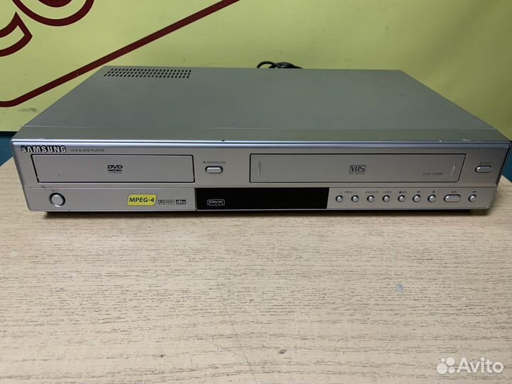 Dvd/vhs плеер Samsung DVD-V5600