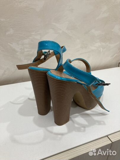 Босоножки женские 38 размер