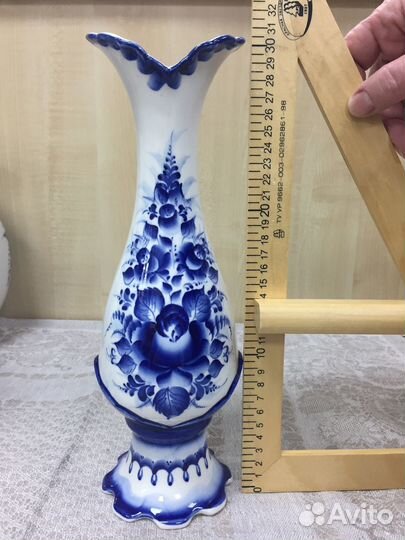 Ваза для цветов гжель