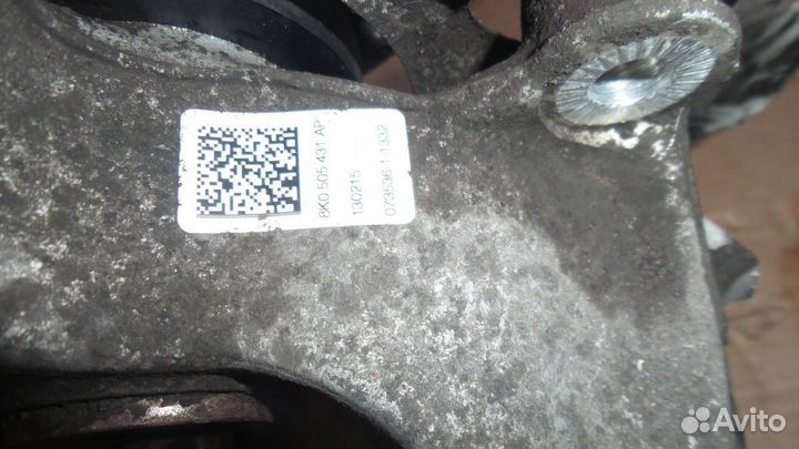 Кулак поворотный задний левый Audi A4 B8