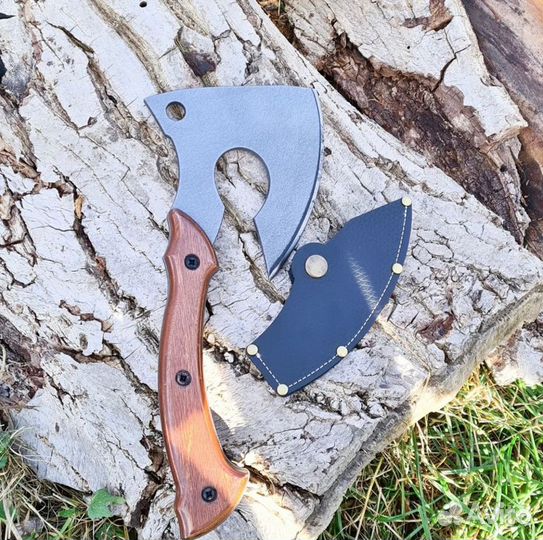 Топор кованый