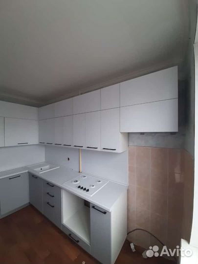 Кухни и шкафы на заказ