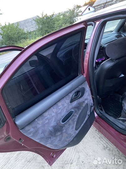 Ford Mondeo 1.8 МТ, 1995, 500 000 км