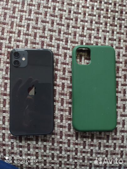 Телефон iPhone 11