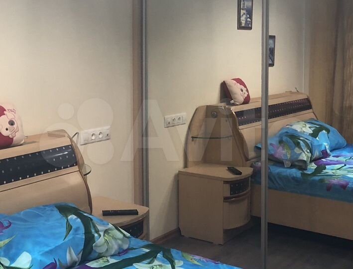 2-к. квартира, 60 м², 8/12 эт.