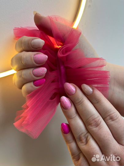 Модель на маникюр и педикюр бесплатно