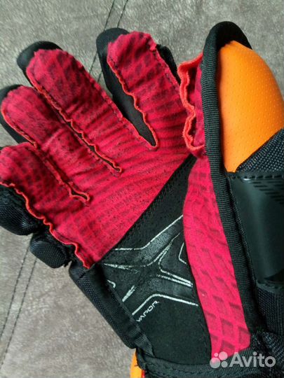 Краги хоккейные bauer 13