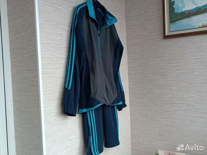 Спортивный костюм