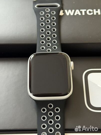 Apple Watch Se 44 mm Nike Оригинал