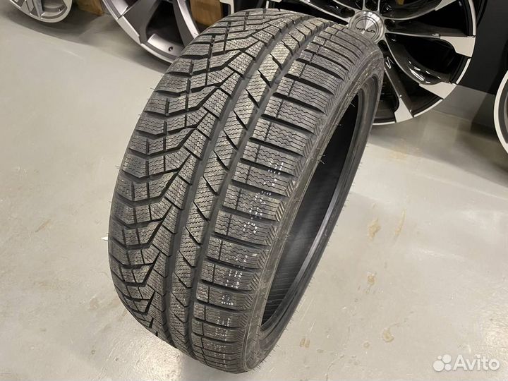 Sailun Ice Blazer Alpine Evo 235/35 R19 91W