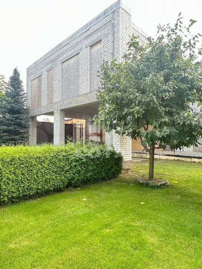 Коттедж 242,5 м² на участке 9,7 сот.