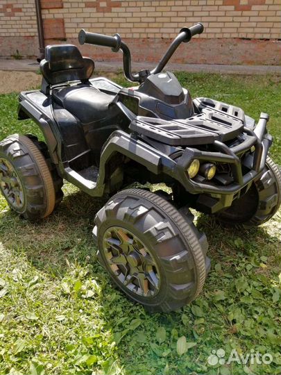Электро квадроцикл Grizzly с пультом