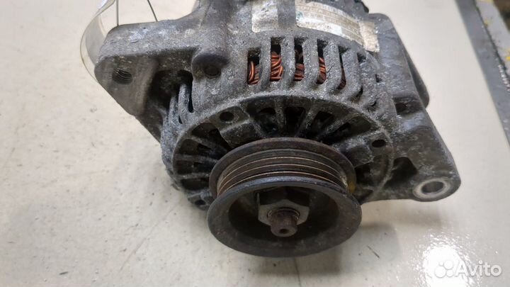 Генератор Toyota Yaris Verso, 2001