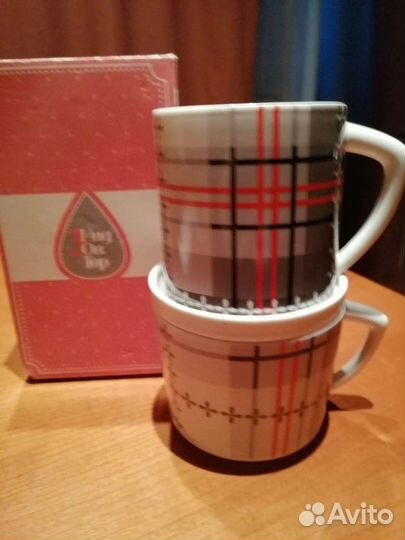 Кофейно /чайная пара с крышечкой/подставкой