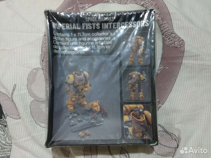Фигурка Warhammer Imperial Fists Intercessor