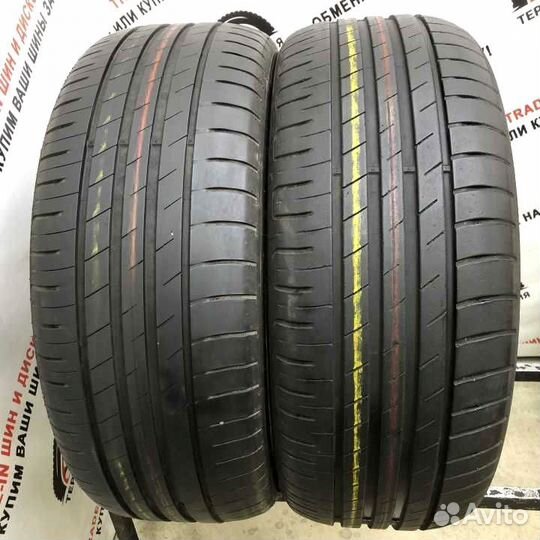Goodyear EfficientGrip 225/55 R17