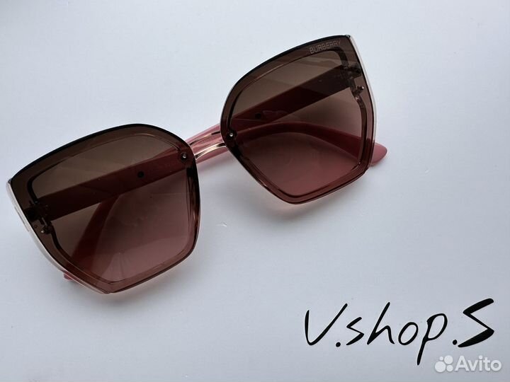 Солнцезащитные очки Burberry розовые