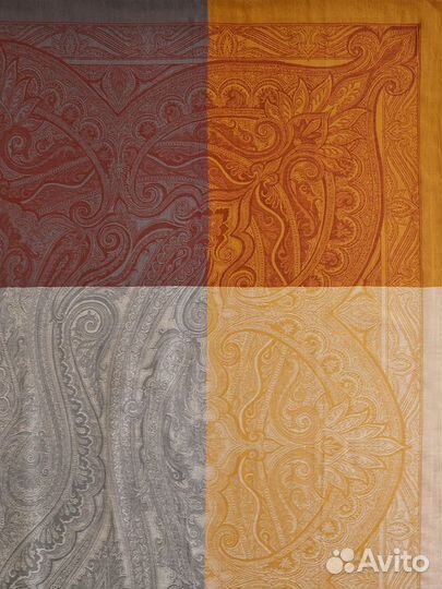 Скатерть жаккардовая льняная