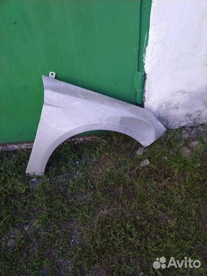 Крыло переднее правое ford focus 3