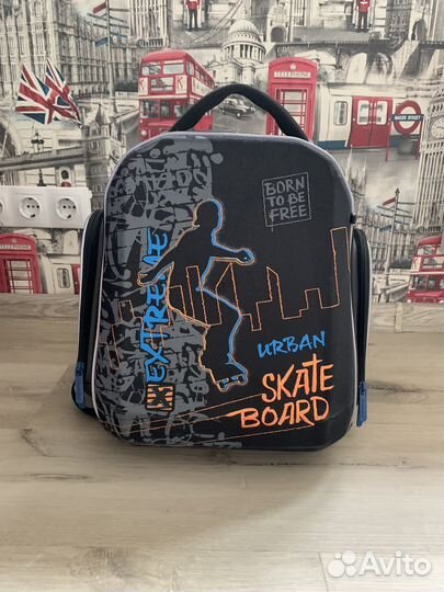 Рюкзак школьный