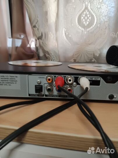 Dvd плеер sony караоке DVP-K68P