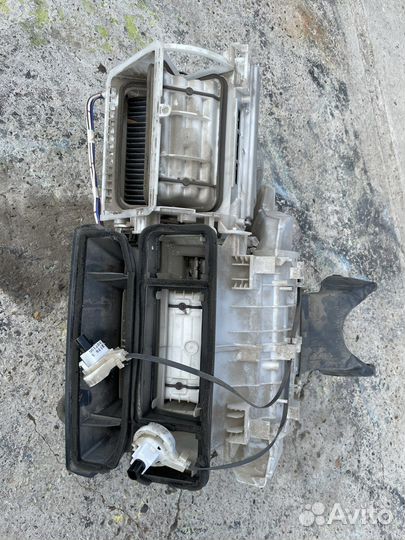 Отопитель салона Toyota Corolla E150