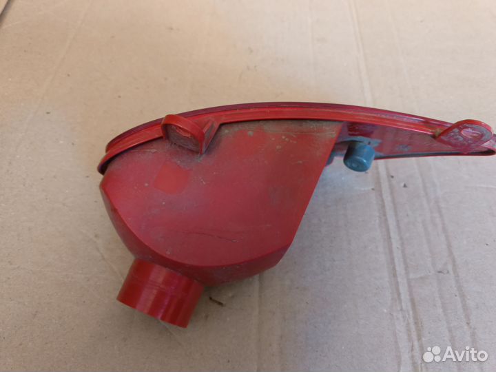 Фара противотуманная левая Peugeot 3008