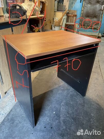 Компьютерный стол б/у