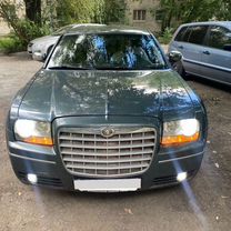 Chrysler 300C 2.7 AT, 2004, 240 000 км, с пробегом, цена 700 000 руб.