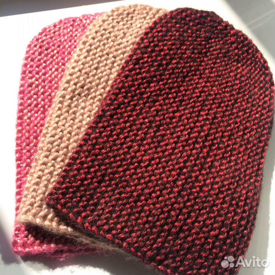 Женская шапка вязаная