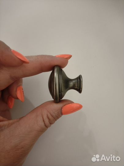 Ручка-кнопка