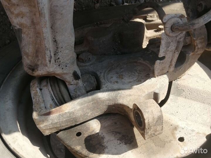 Правый поворотный кулак со ступицей Газель Next