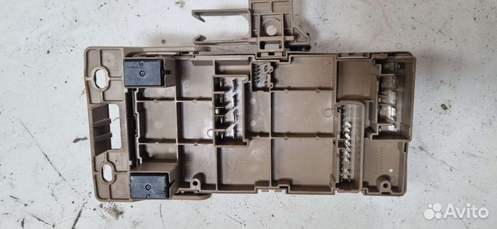 Блок предохранителей subaru tribeca