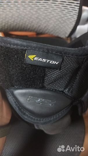 Налокотники хоккейные easton rs р-р Sr m