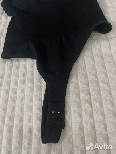 Утягивающее боди 42