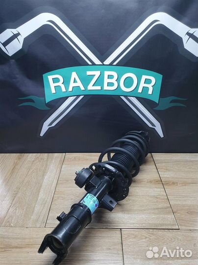 Амортизатор передний левый Hyundai SantaFe 2022