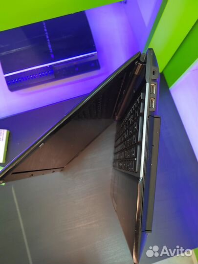 Ноутбук ракета Samsung RC530 (i7/16Gb/GeForce 2Gb)