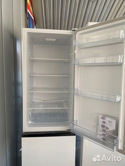 Холодильник Hisense. Новые. Гарантия